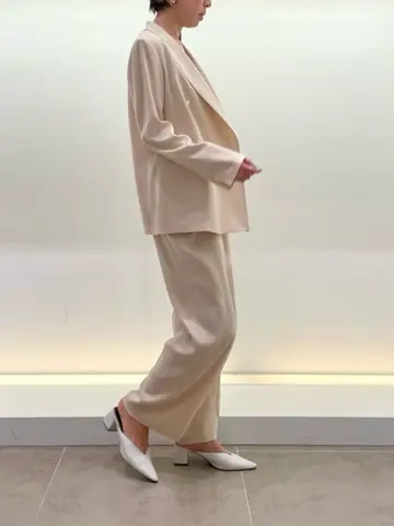 BEIGE， 柴田 コーディネート画像