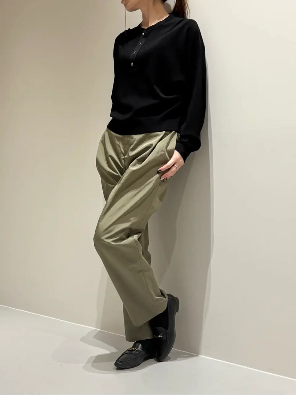 BEIGE， Adachi コーディネート画像