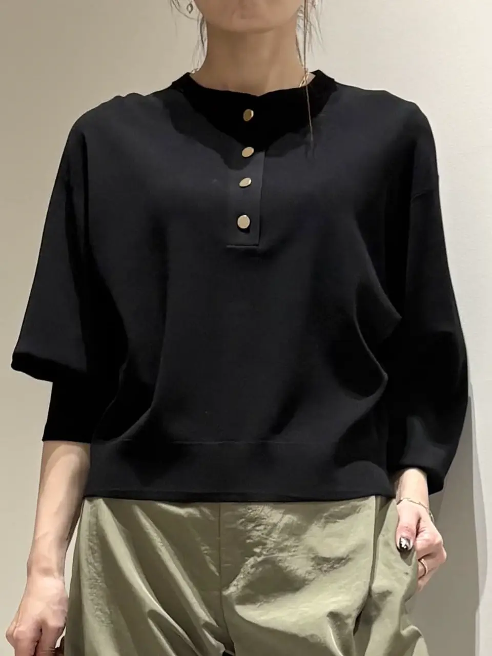 BEIGE， Adachi コーディネート画像