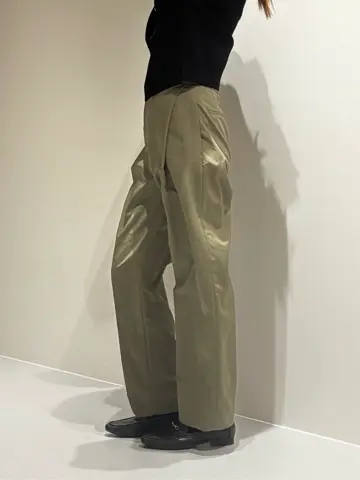 BEIGE， Adachi コーディネート画像