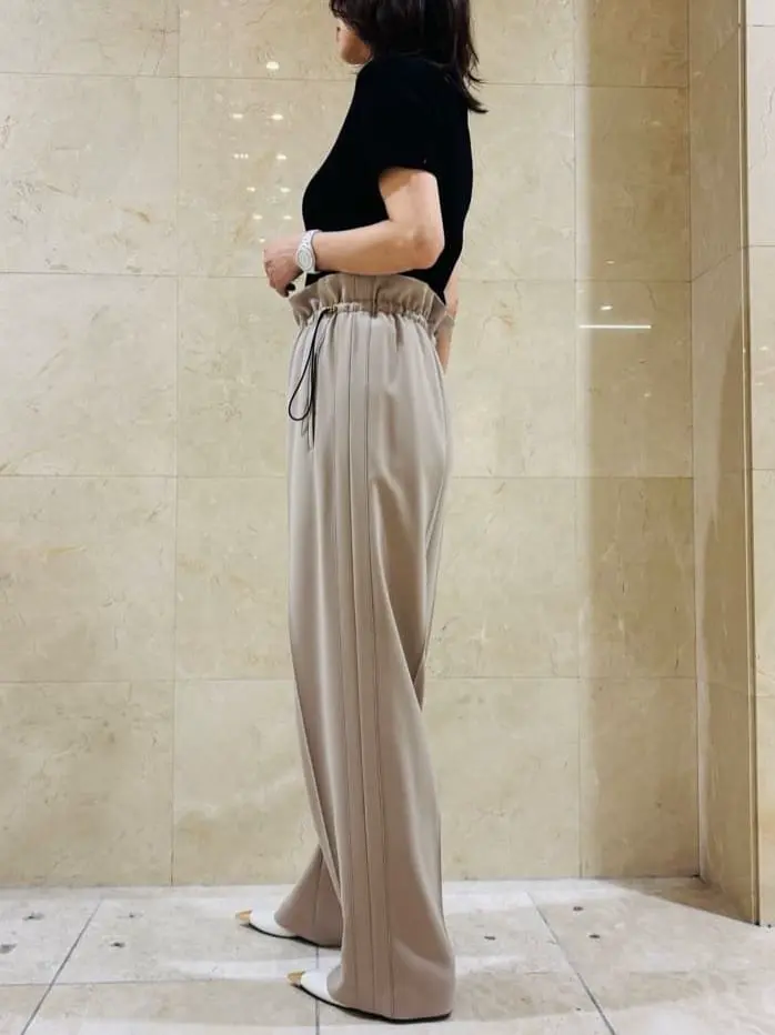 BEIGE， スタッフ コーディネート画像