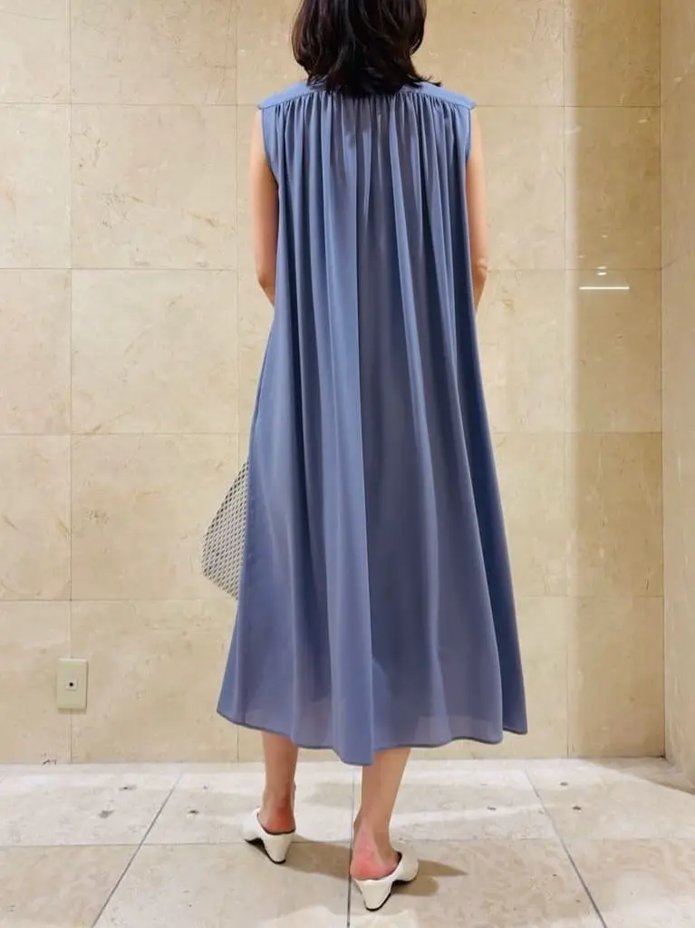 BEIGE， スタッフ コーディネート画像