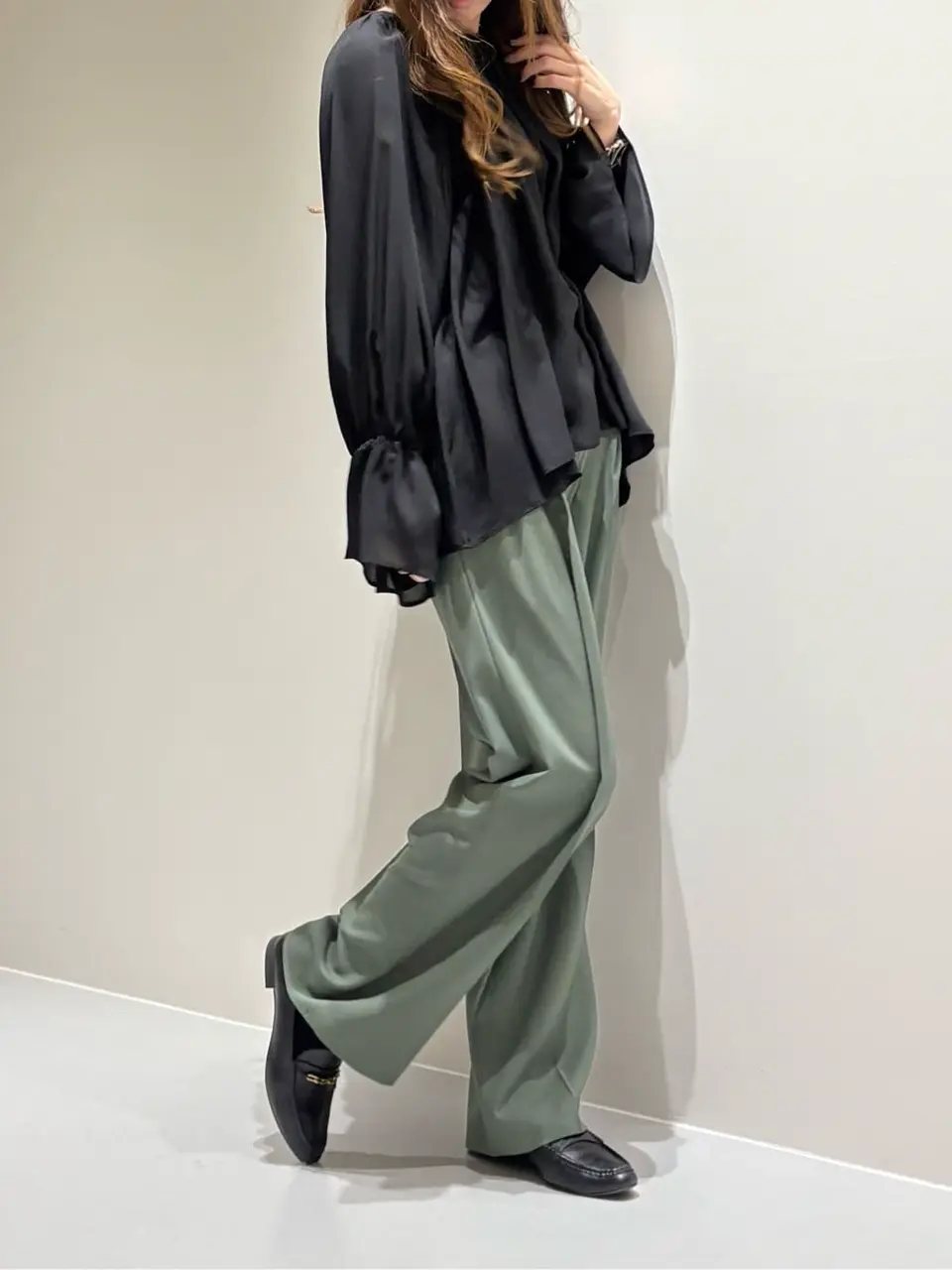 BEIGE， Adachi コーディネート画像