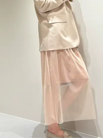 BEIGE， Adachi コーディネート画像