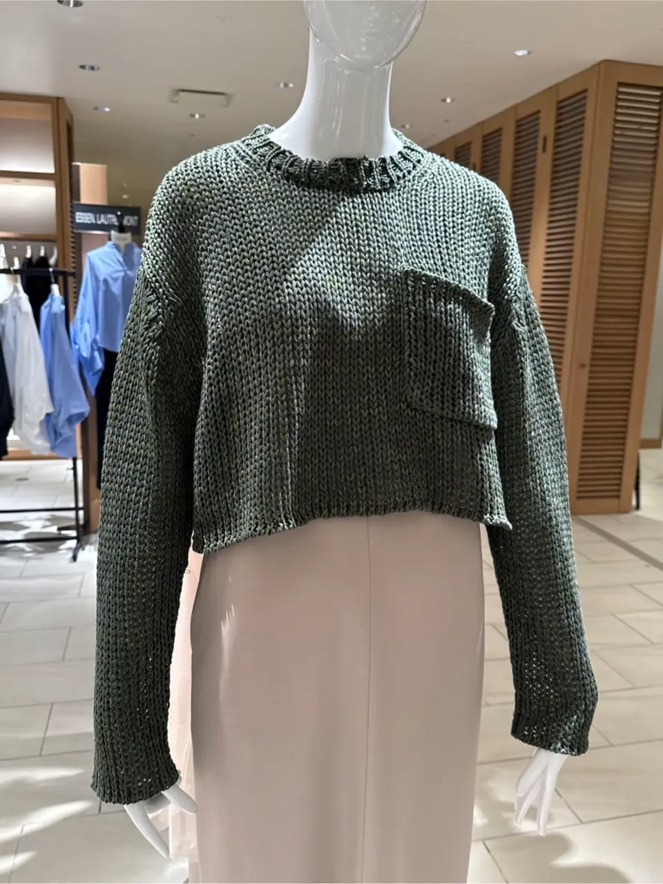 BEIGE， スタッフ コーディネート画像