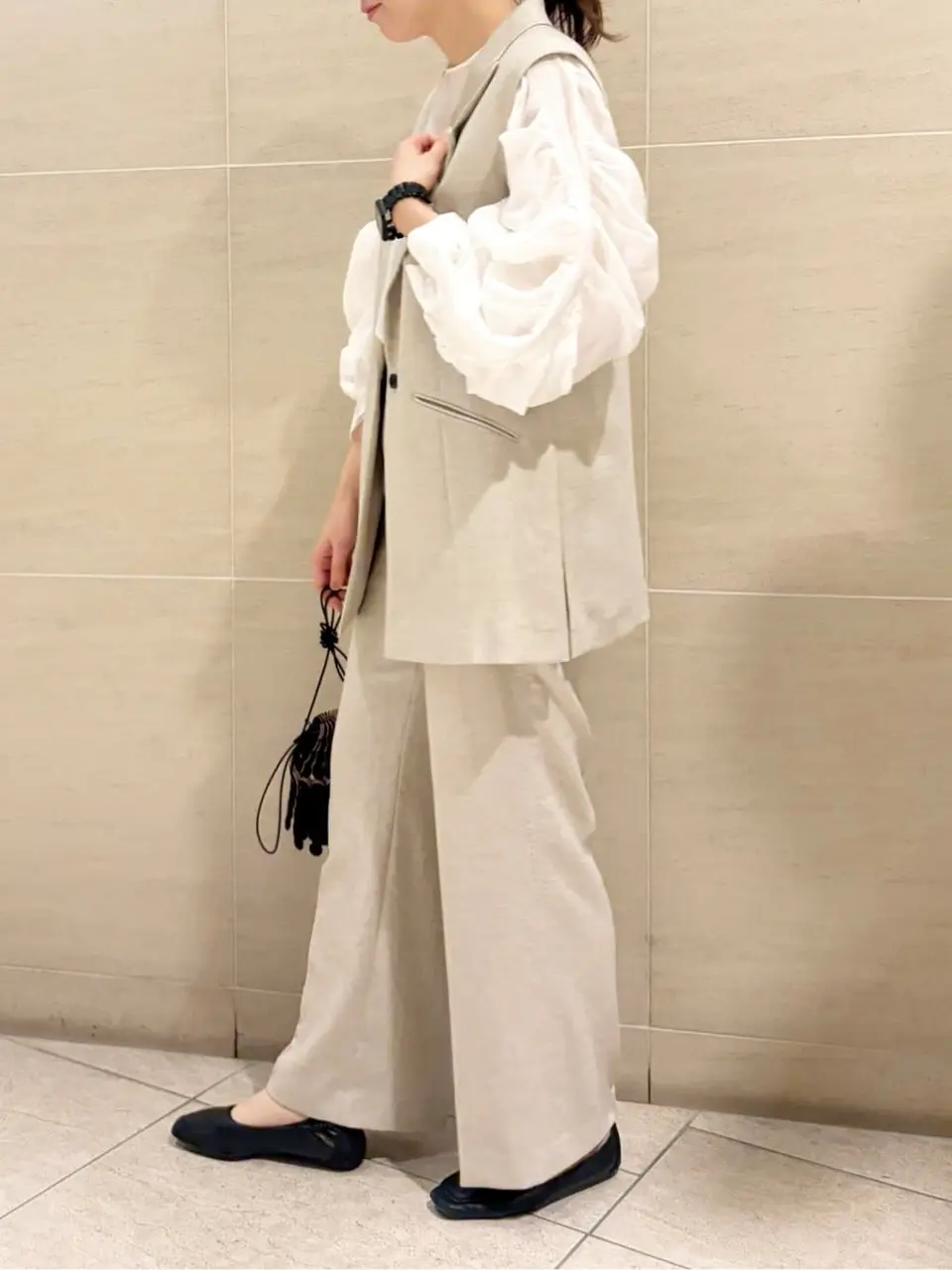 BEIGE， 須藤 コーディネート画像