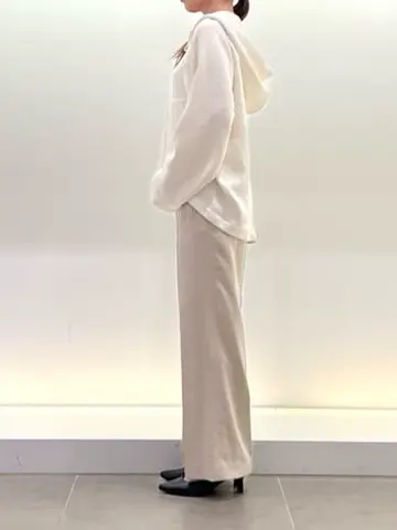 BEIGE， スタッフ コーディネート画像