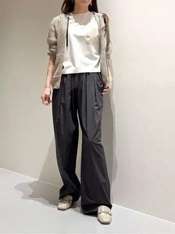 BEIGE， Adachi コーディネート画像