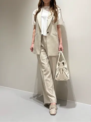 BEIGE， Adachi コーディネート画像