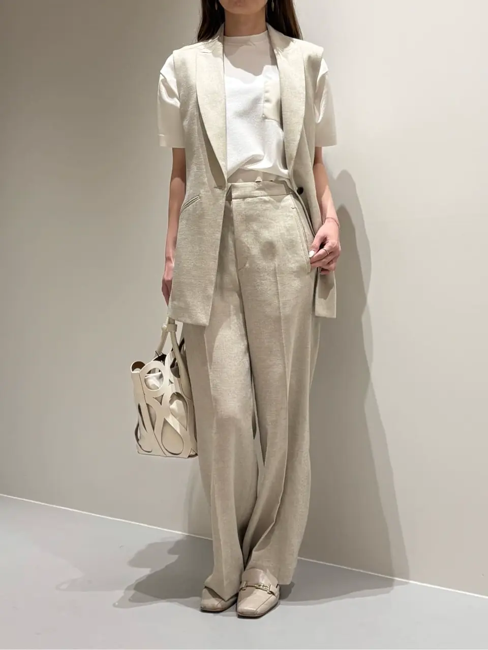 BEIGE， Adachi コーディネート画像