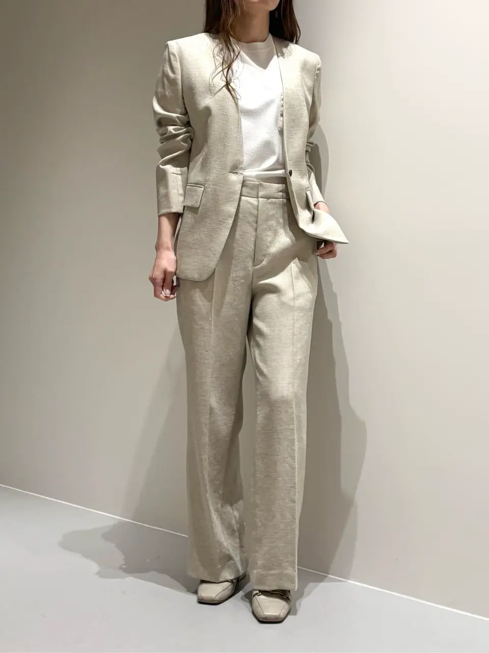 BEIGE， Adachi コーディネート画像