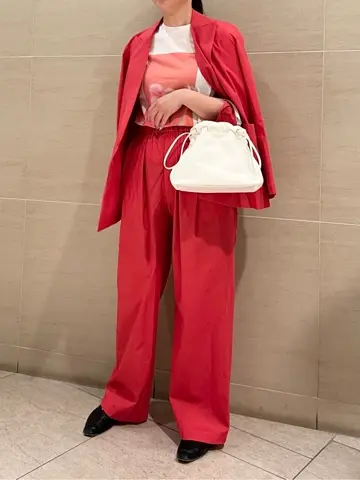 BEIGE， スタッフ コーディネート画像