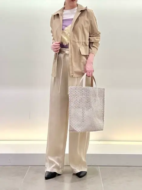BEIGE， スタッフ コーディネート画像
