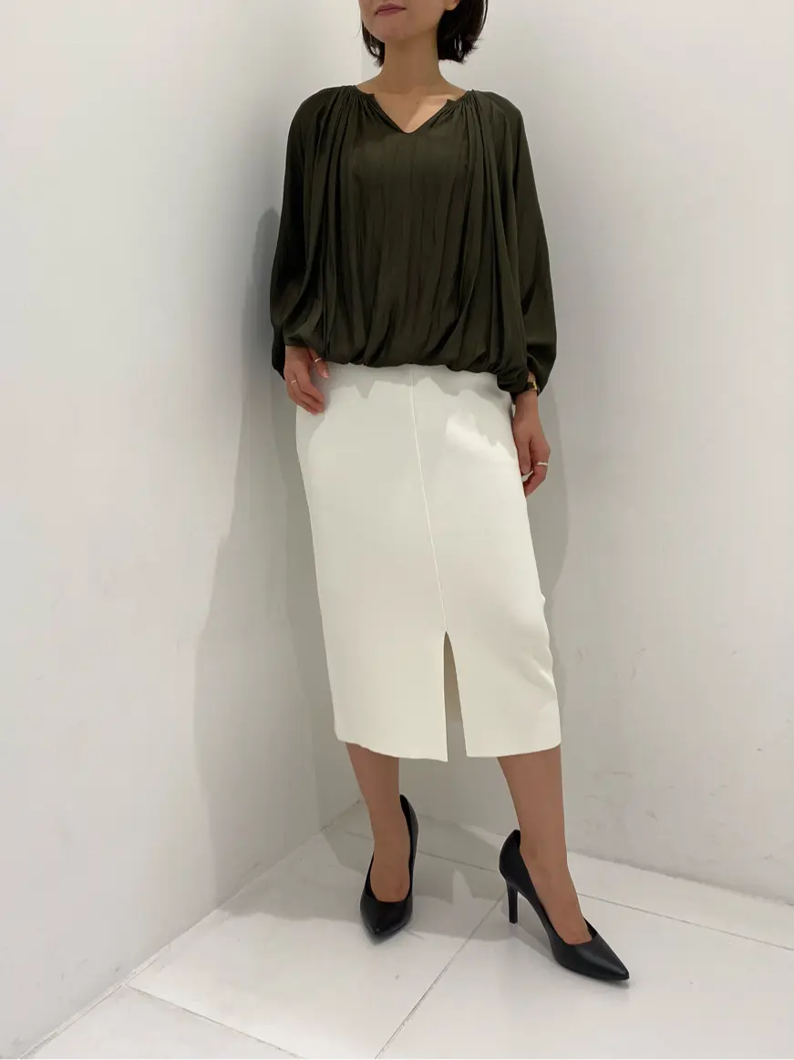 BEIGE， R.A コーディネート画像