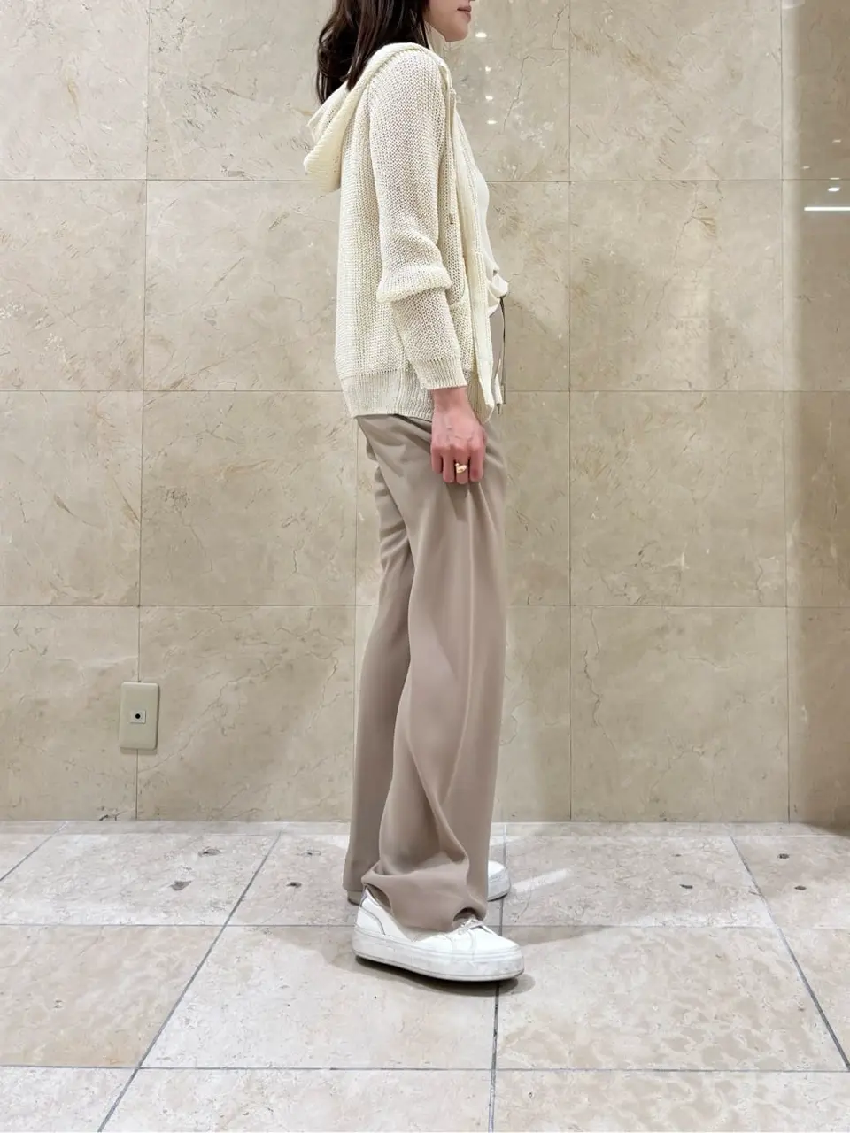 BEIGE， スタッフ コーディネート画像