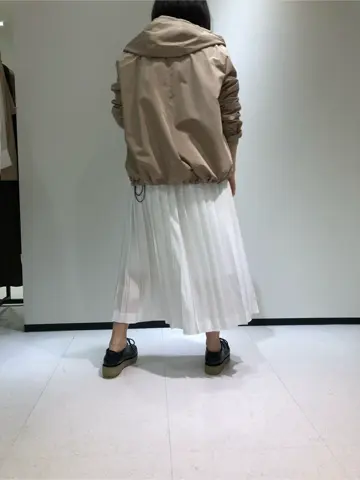 BEIGE， 藤木 コーディネート画像