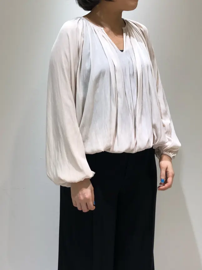 BEIGE， 藤木 コーディネート画像