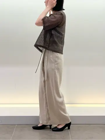 BEIGE， 伊藤 コーディネート画像