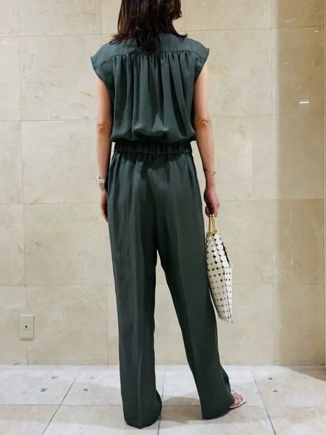 BEIGE， スタッフ コーディネート画像