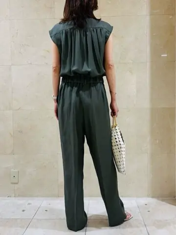 BEIGE， スタッフ コーディネート画像