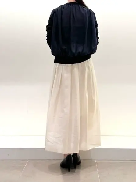 BEIGE， スタッフ コーディネート画像