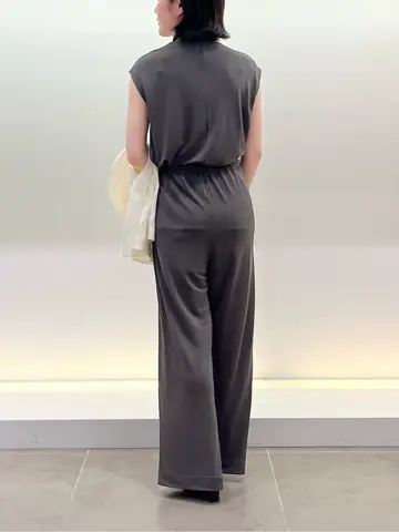 BEIGE， 伊藤 コーディネート画像