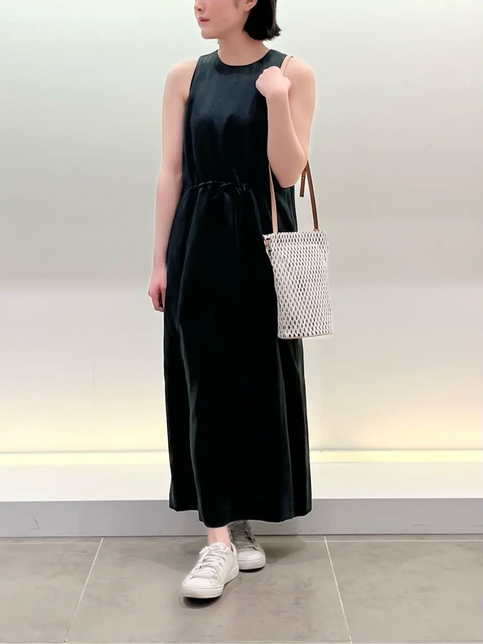 BEIGE， 伊藤 コーディネート画像