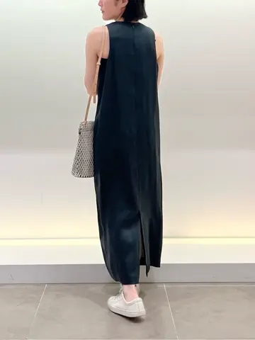 BEIGE， 伊藤 コーディネート画像