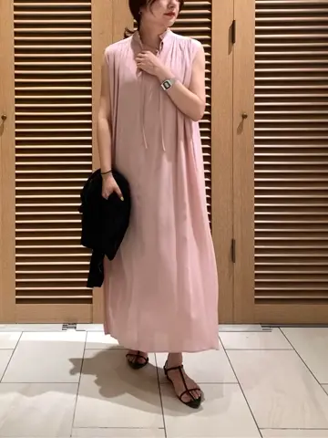 BEIGE， アライ コーディネート画像