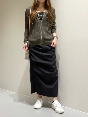 BEIGE， Adachi コーディネート画像