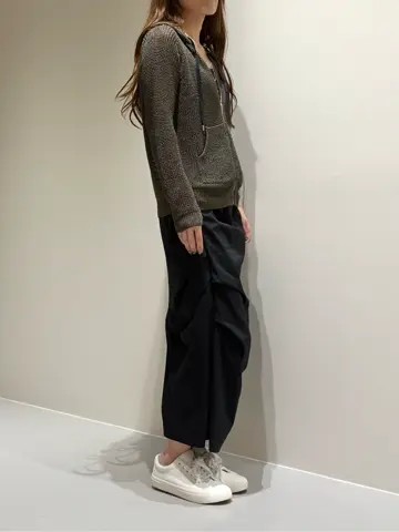 BEIGE， Adachi コーディネート画像