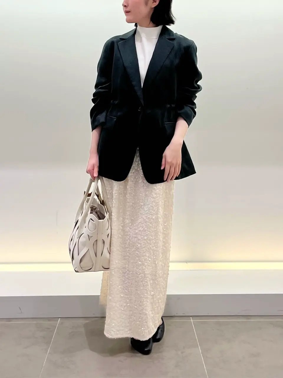 BEIGE， 伊藤 コーディネート画像