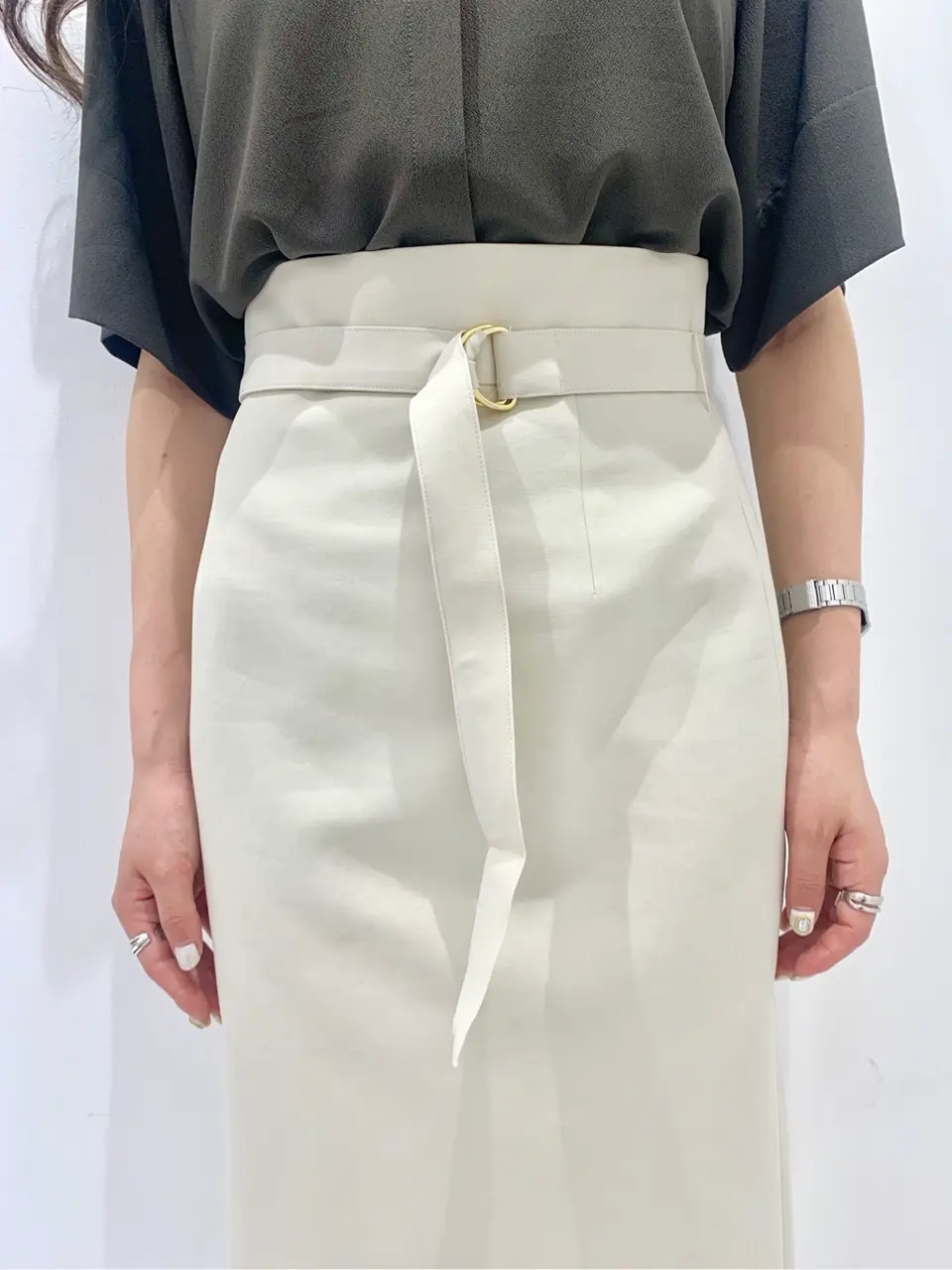 BEIGE， アライ コーディネート画像