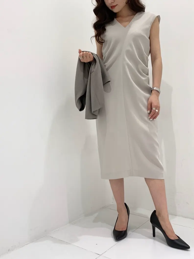 BEIGE， アライ コーディネート画像