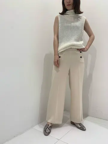 BEIGE， 小泉 コーディネート画像