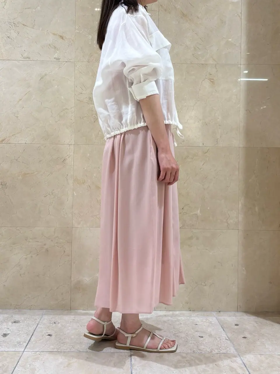 BEIGE， スタッフ コーディネート画像