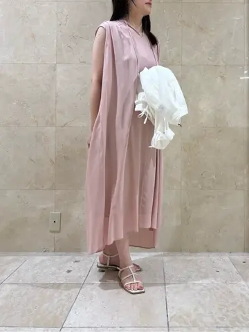 BEIGE， スタッフ コーディネート画像