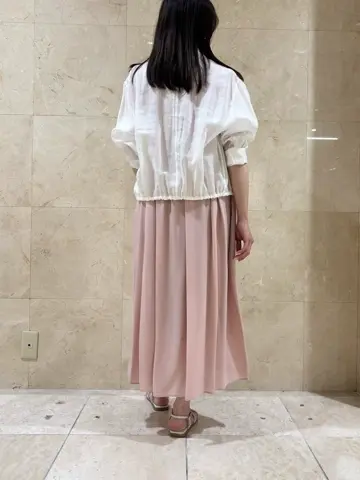 BEIGE， スタッフ コーディネート画像