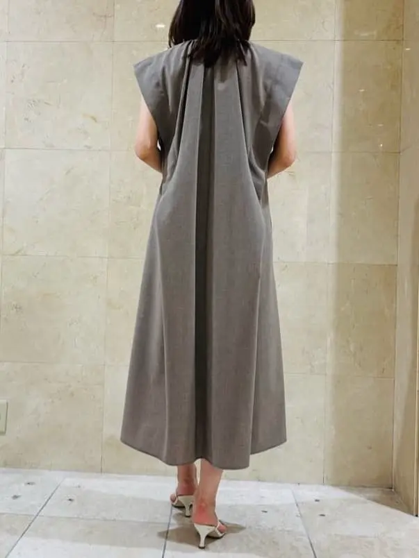 BEIGE， スタッフ コーディネート画像