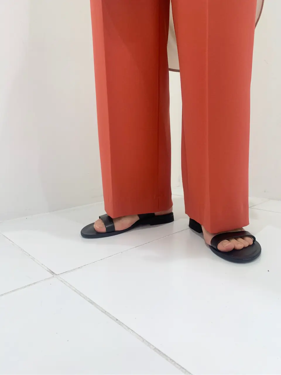 BEIGE， R.A コーディネート画像