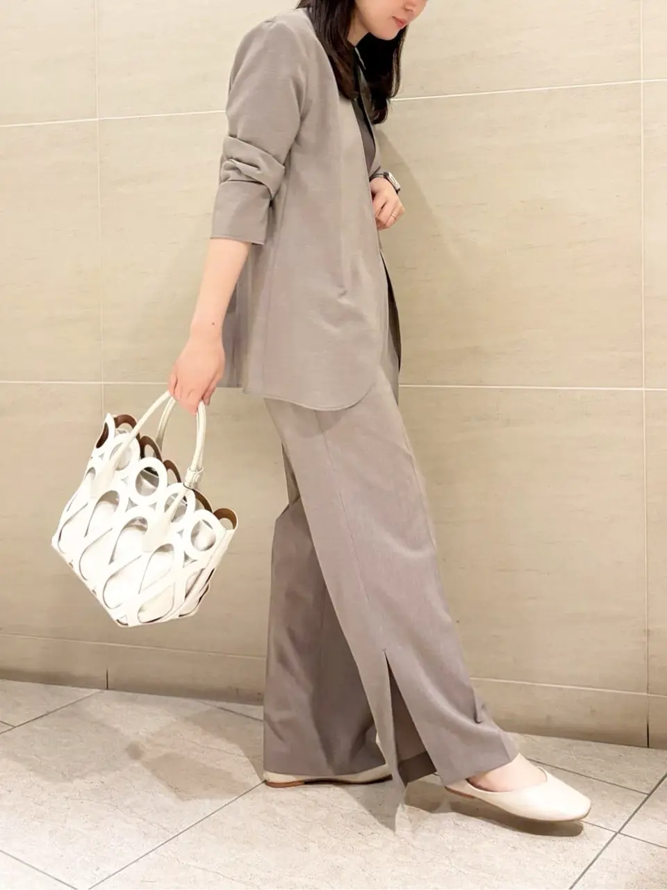 BEIGE， 須藤 コーディネート画像