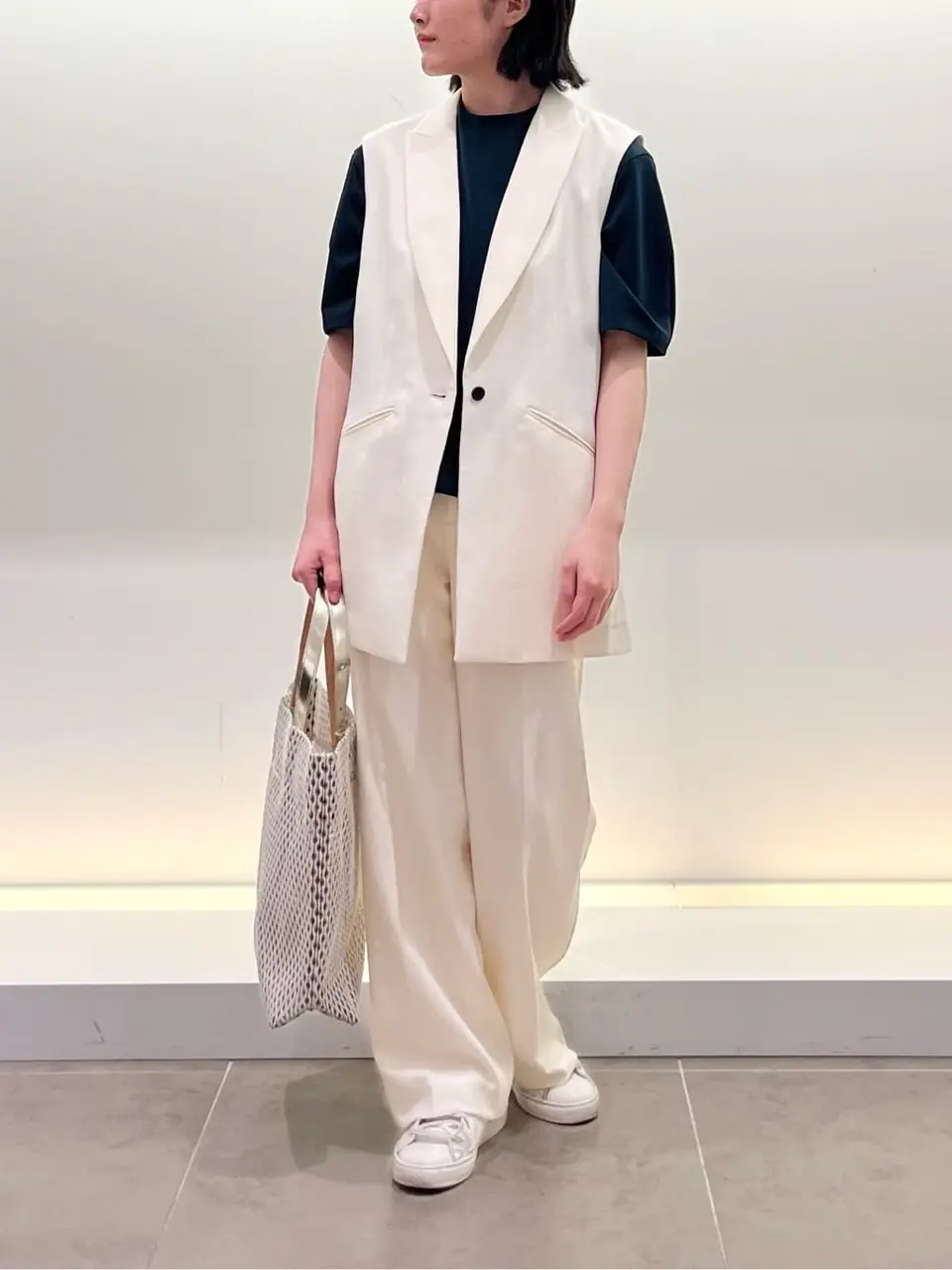 BEIGE， 伊藤 コーディネート画像