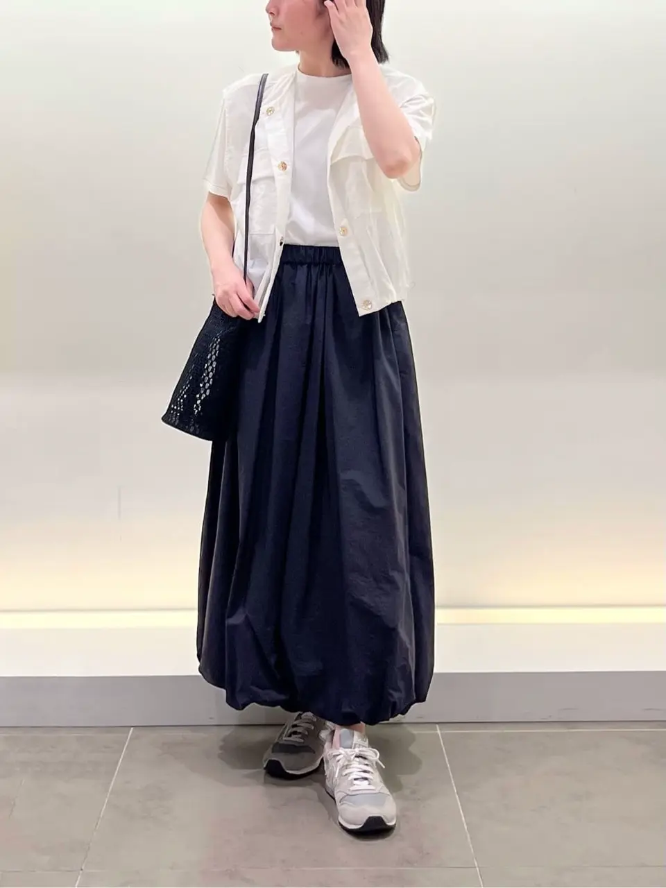 BEIGE， 伊藤 コーディネート画像