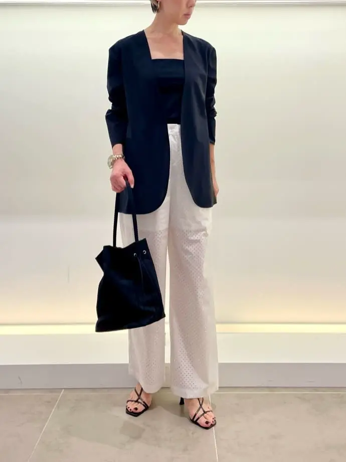 BEIGE， 柴田 コーディネート画像