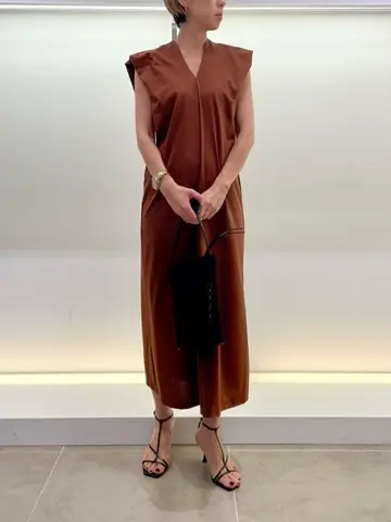 BEIGE， 柴田 コーディネート画像