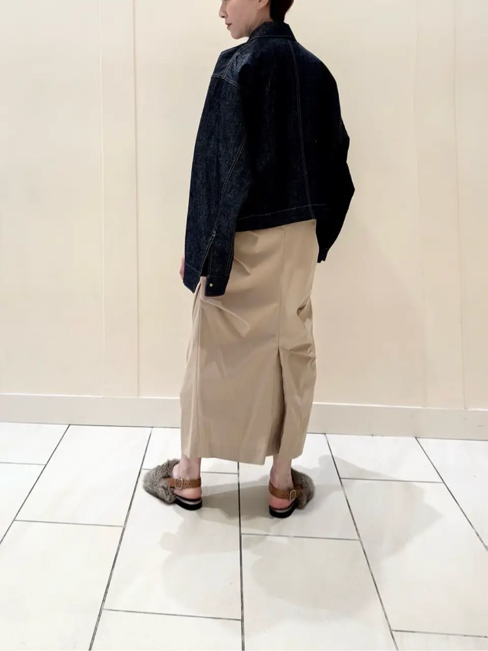 BEIGE， スタッフ コーディネート画像