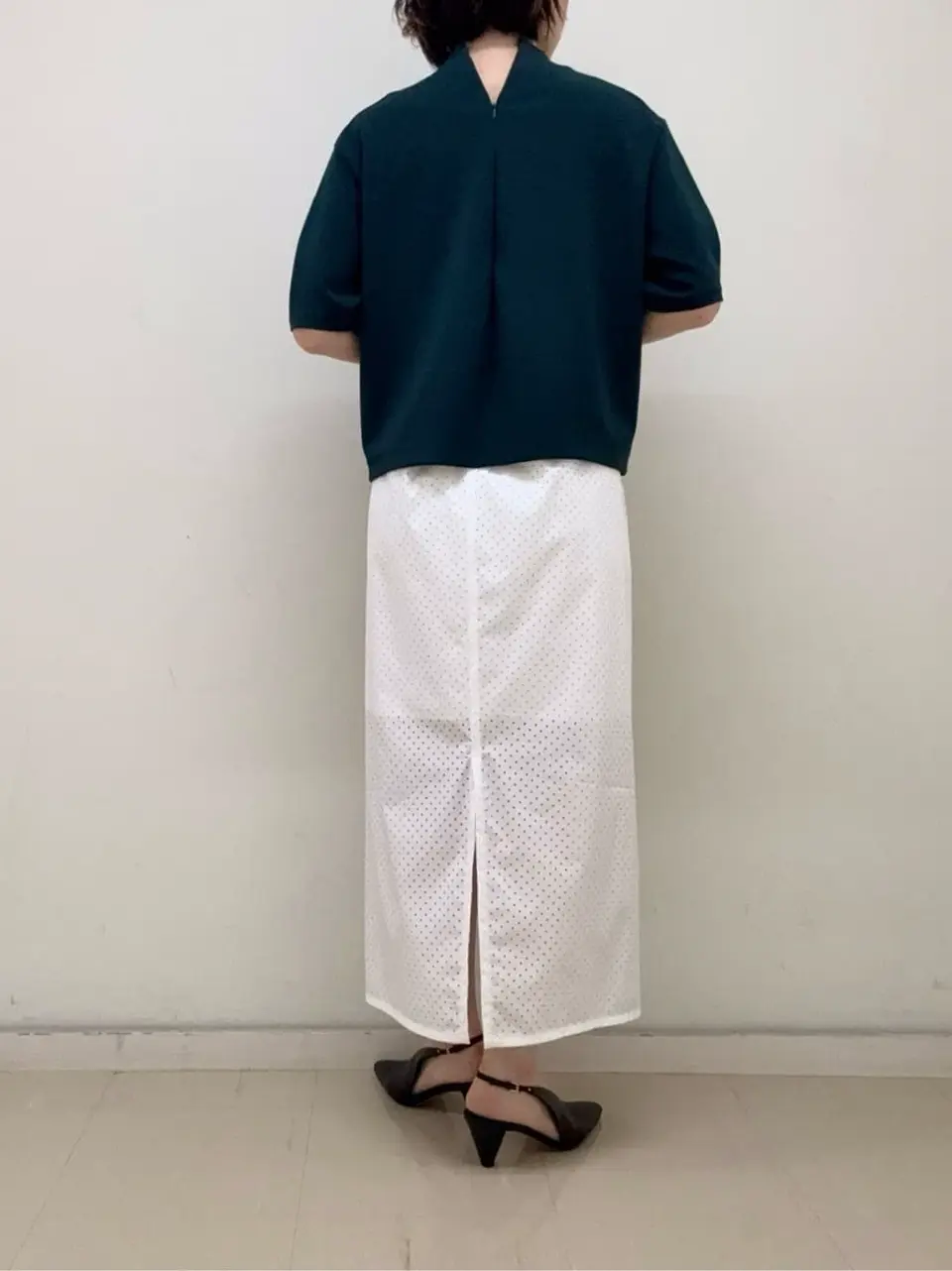 BEIGE， スタッフ コーディネート画像