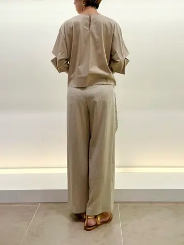 BEIGE， 柴田 コーディネート画像