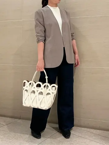 BEIGE， スタッフ コーディネート画像