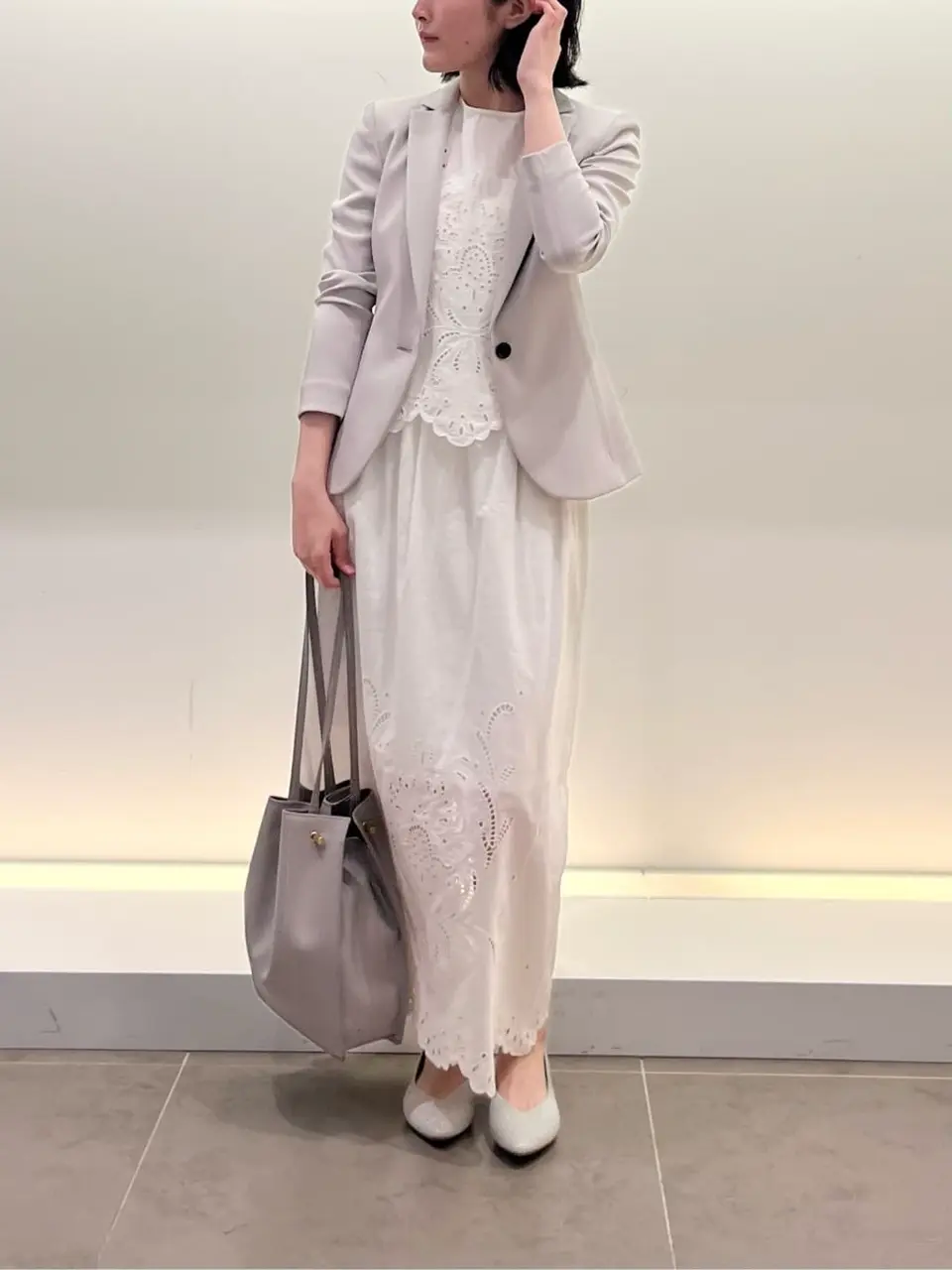 BEIGE， 伊藤 コーディネート画像